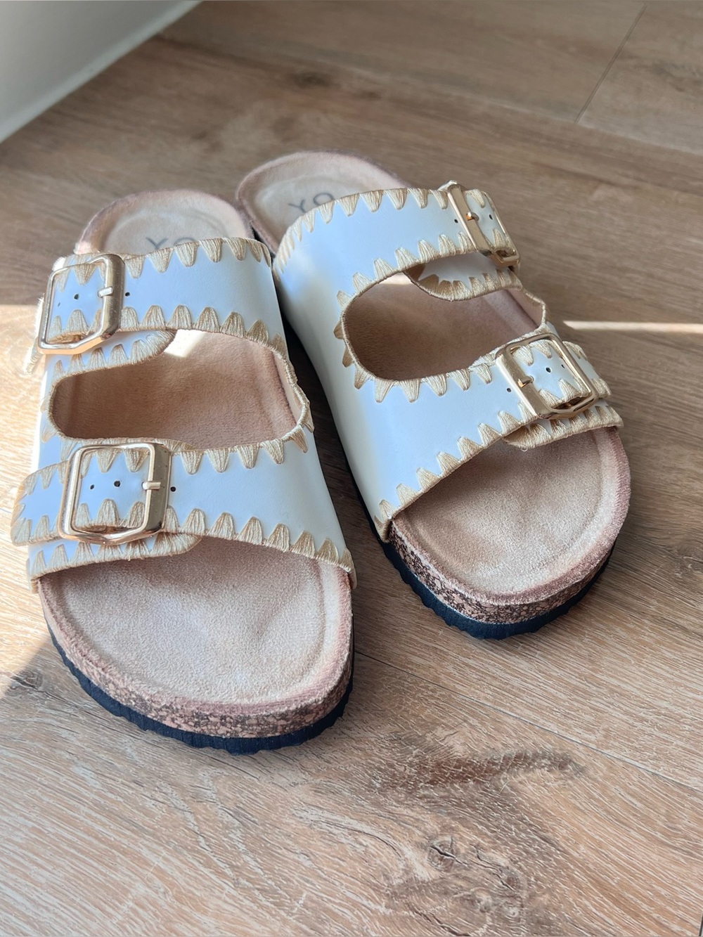 Double Buckle Slides - Picture 2 of 7